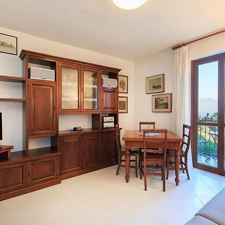 Sanzio Apartamento Stresa